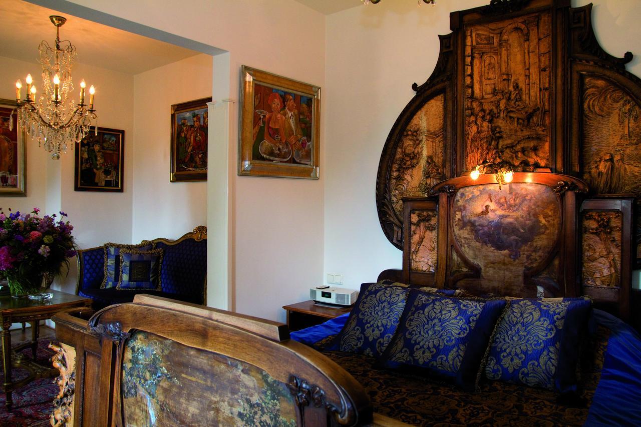 Boutique Hotel Huize Rustoord Esbeek Exterior foto